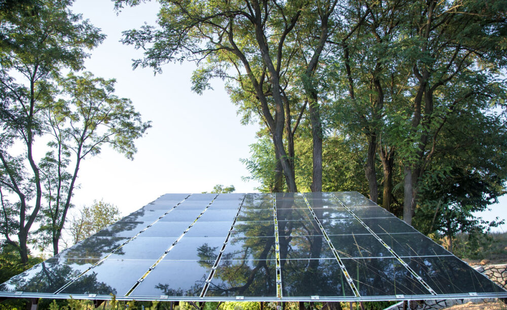 Placas solares para reducir la huella de carbono